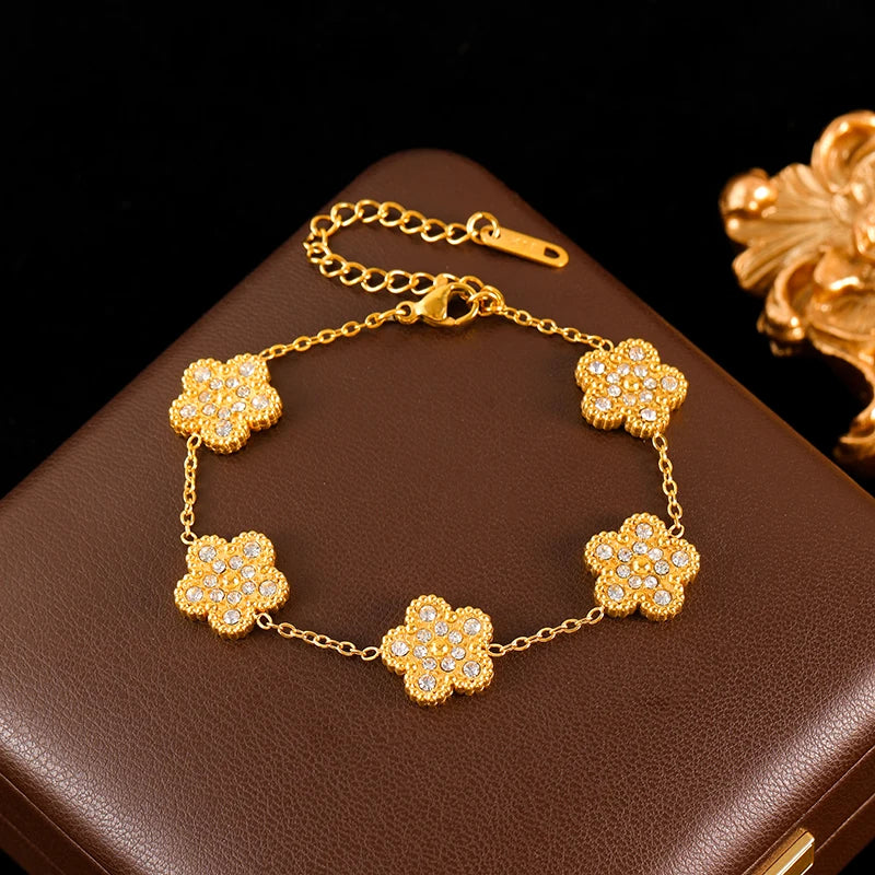 Bracelet en acier inoxydable 316L avec nœud papillon et zircon.