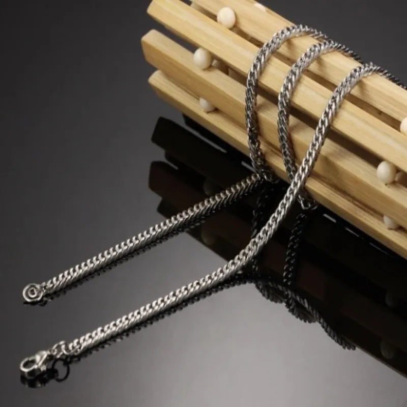 Collier chaîne cubaine en acier inoxydable épais de 8mm à 14mm pour hommes.
