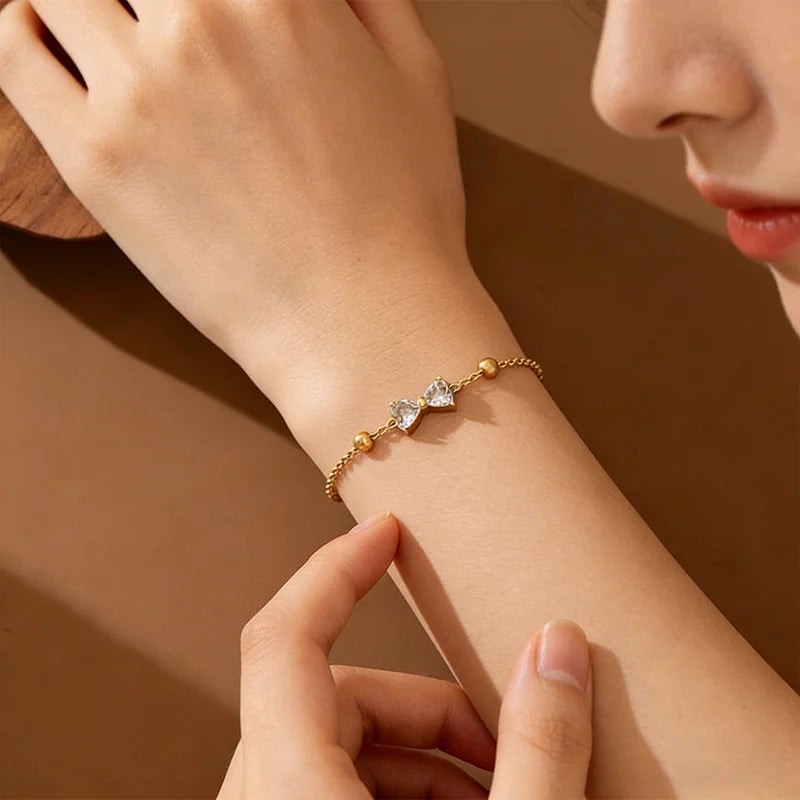 Bracelet en acier inoxydable 316L avec nœud papillon et zircon.