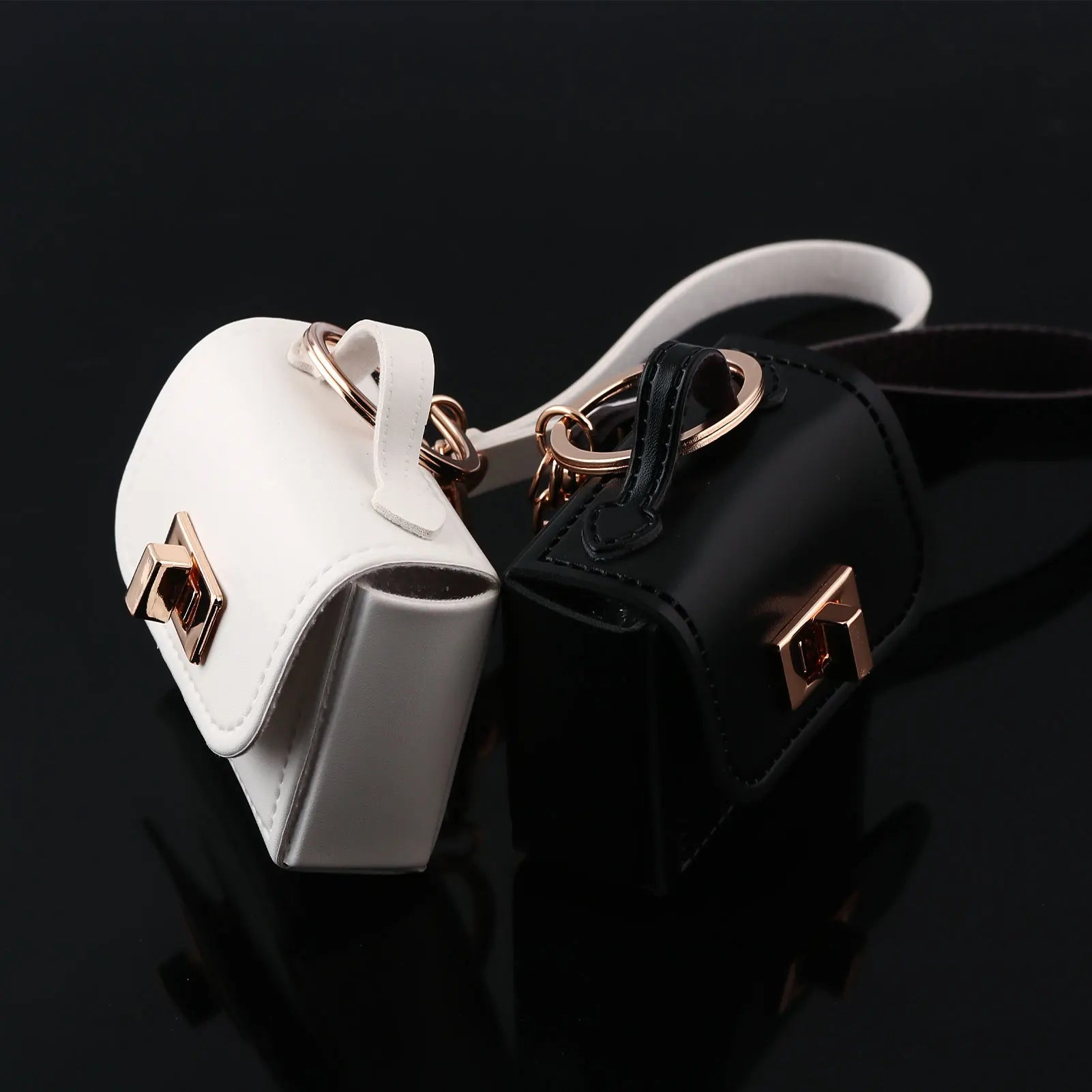 Mini Sac Porte-Clés en Cuir PU — Porte-Monnaie Zippé, Pendentif Sac, 7 Coloris
