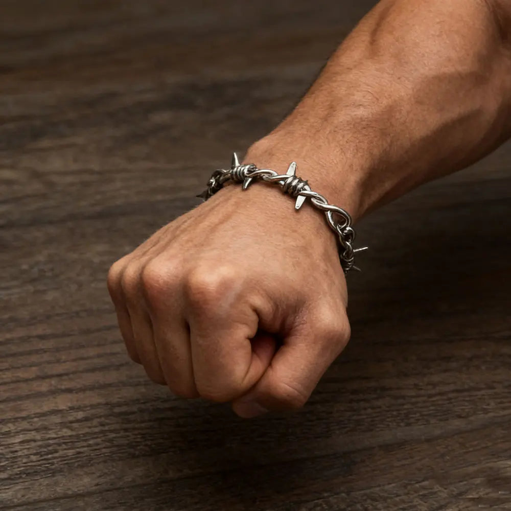 Bracelet Gothique Chaîne Fil Barbelé pour Hommes et Femmes.