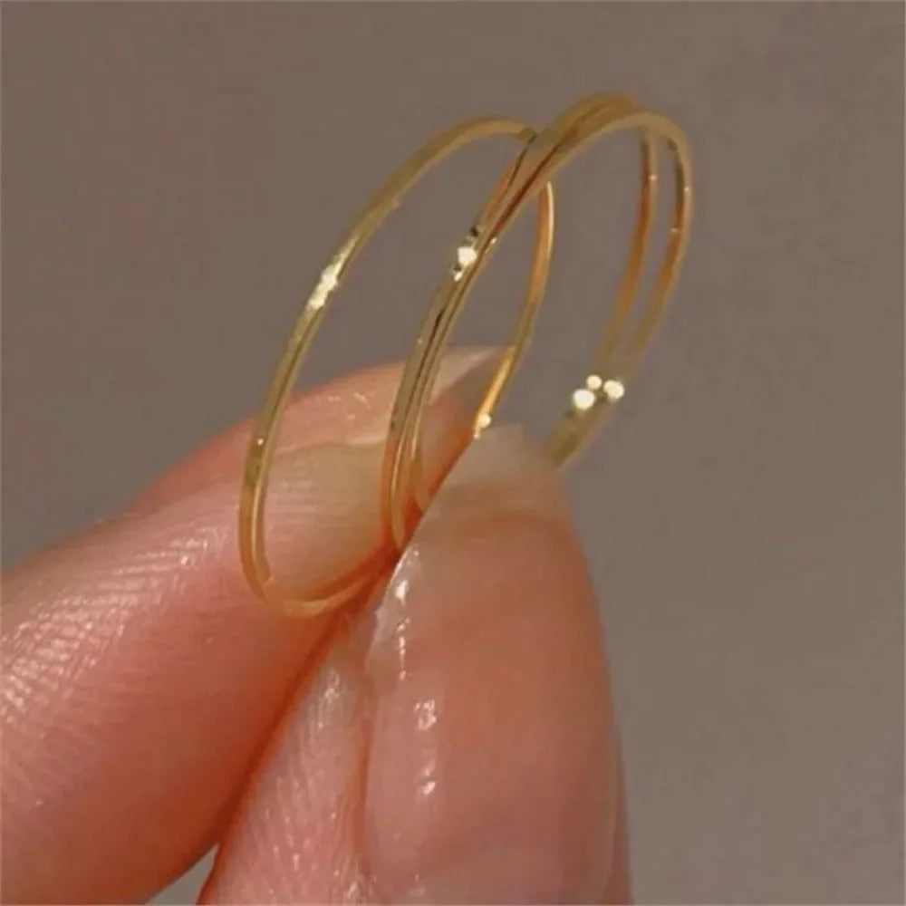 Bague en acier inoxydable pour femme, placage de style classique simple, sans couture, résistant à la décoloration, parfait pour un usage quotidien et la Saint-Valentin