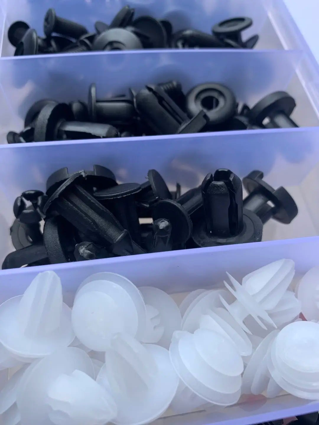 Clips de retenue en plastique pour voiture, goupille de poussée pour garde-boue Automobile, Rivet de panneau de garniture de porte, outil de fixation de taille mixte pour pare-chocs Automobile
